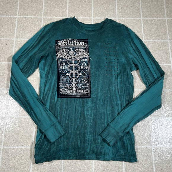 Affliction Shirt Mens XL Long Sleeve Thermal Sword Wings Cross Vintage Y2K Goth - Picture 2 of 6